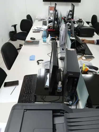 estacao de trabalho 8 lugares