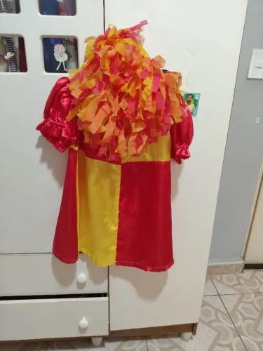 Fantasia Menina Emília 4 a 5 anos