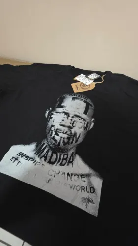 CAMISA JONNY SIZE COM ETIQUETA RAP VINTAGE ORIGINAL - TAM XGG - BASKET/SKATE/HIPHOP/ROCK/Y