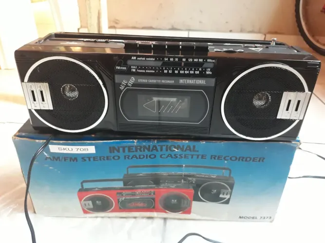 Radio gravador antigo funcionando tudo