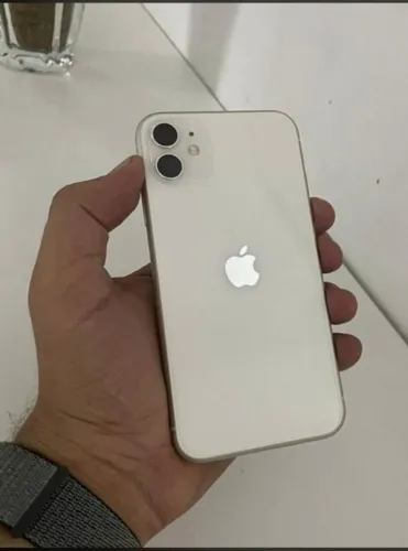 Iphone 11 vendo ou troco