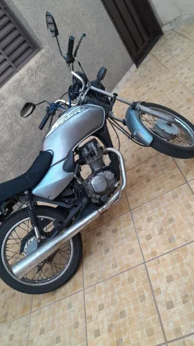 Honda titan ks 2002 