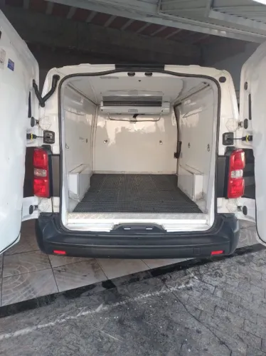 Citroen Jumpy Furgão 1.6 Turbo Diesel 2019