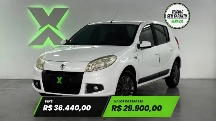 Renault Sandero Privilège Hi-flex 1.6 16V 5P AUT 2013