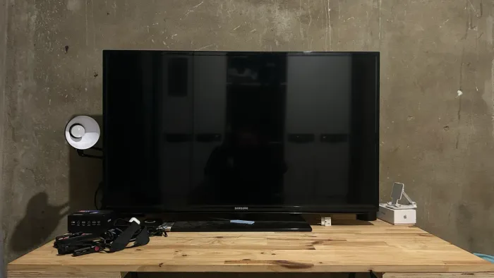 TELEVISÃO