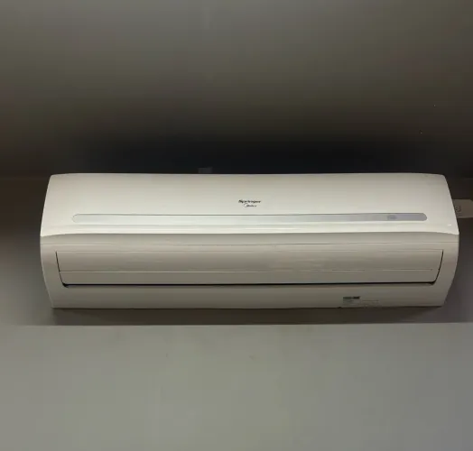 Vende-se ar condicionado 30.000 bitus