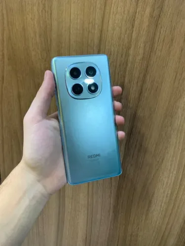 Xiaomi Redmi Note 15 - 256GB / 8GB RAM (Novo na Caixa)