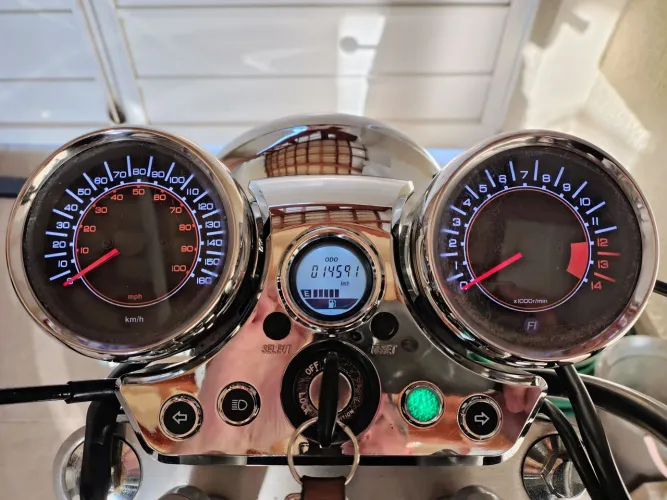 Mirage 2011 injetada 250cc pouco rodada e toda revisada