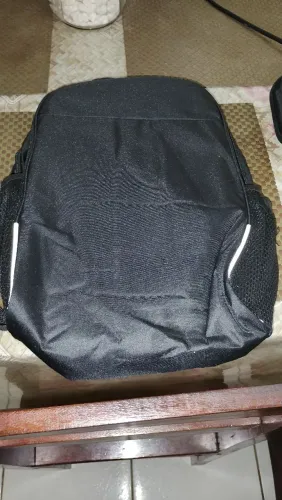 mochila nova poder cabe muita coisa até notebook
