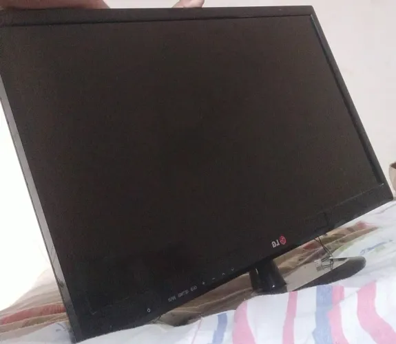 Monitor led lg funcionando perfeitamente 