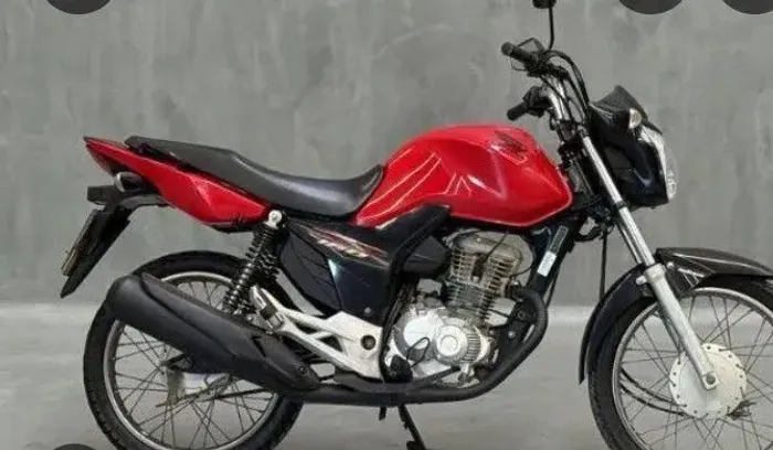 linda moto nova