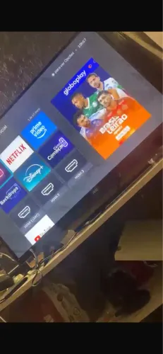 Vendo Tv AOC Roku smart 32