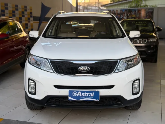 Kia Motors Sorento 2.4 16V 174cv 4X4 Aut. 2014