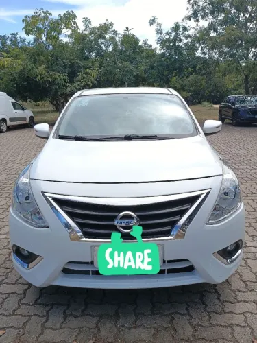 Nissan Versa SL 1.6 16V Flexstart 4P Mec. 2016