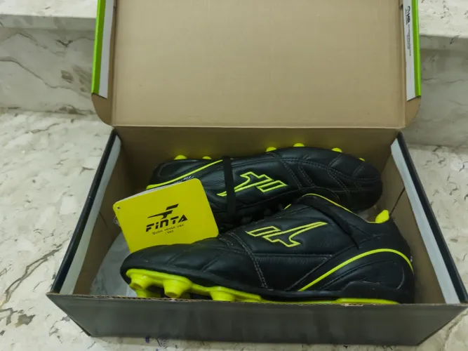 Chuteira Finta Campo FG - Pro Master