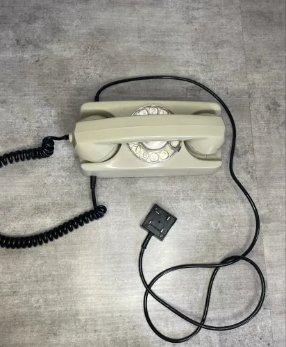 Telefone de mesa anos 80