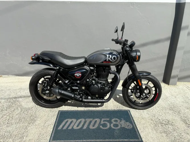 Royal Enfield Hunter 350 2025 com apenas 4.600 km