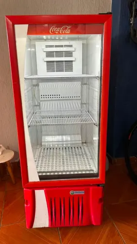 Freezer vertical expositor coca cola 127v 