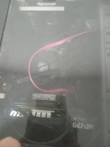 Rtx 3060 12gb + ryzen 1600 af + 16 Gb RAM + nome 1tb