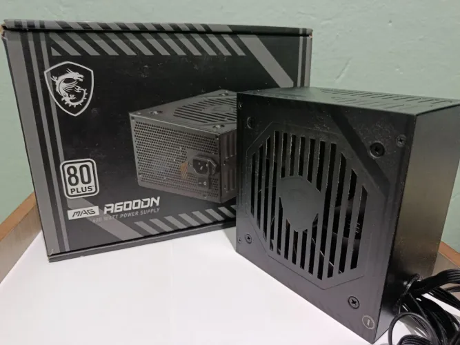 Fonte MSI 600W A600DN 80 PLUS