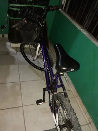 Bicicleta aro 24