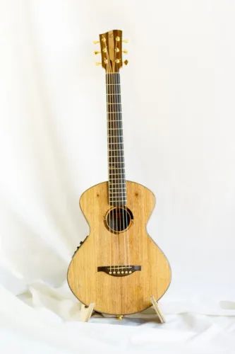 Violão Baby