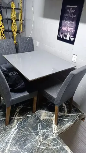 Conjunto Sala de Jantar Tampo de Vidro 4 Cadeiras Capri Madesa