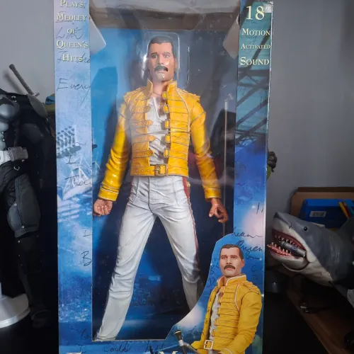 Freddie Mercury Neca 1/4 Lacrado de epoca