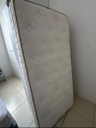 Cama Solteirão King Coil