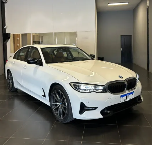 BMW 320I A Modern/sport TB 2.0/a.flex 16V 4P 2022
