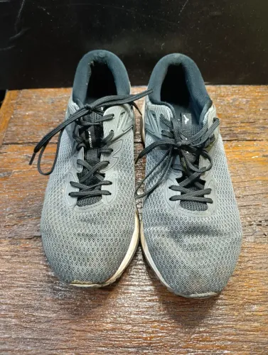 Tênis Original Mizuno Titan 2 Número 41 Semi-novo