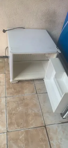Vendo um fricombar consul