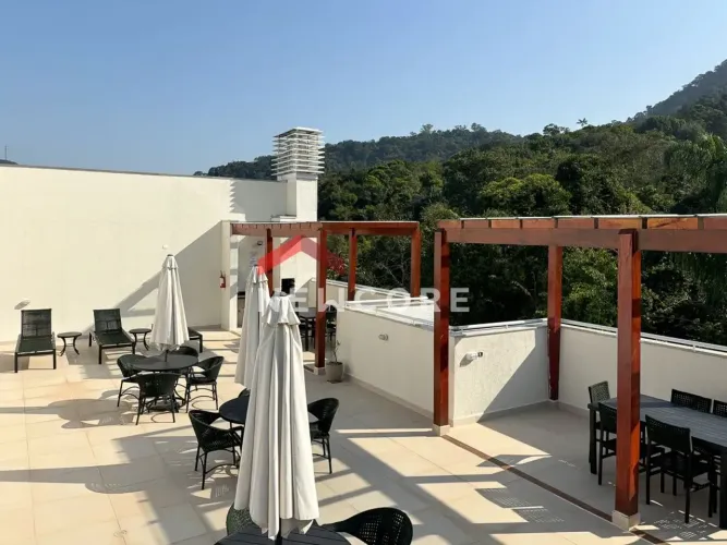 Apartamento em Avenida das Toninhas - Toninhas - Ubatuba/SP