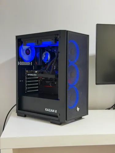 Pc gamer i7 10700k + RTX 3060 12gb