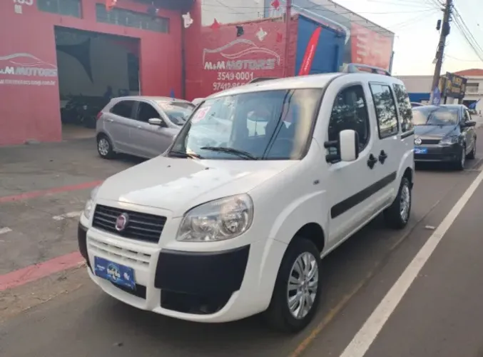 Fiat Doblo Attractive 1.4 Fire Flex 8V 5P 2015