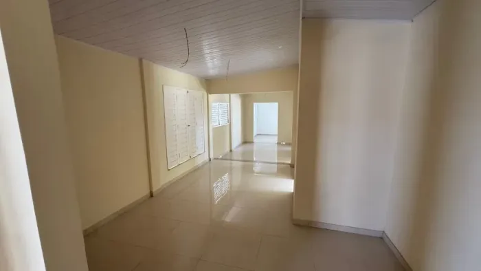 Vendo casa em ótima localização na cidade de Salgado.
