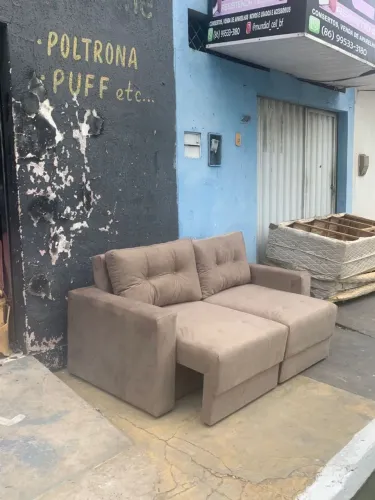 Vende se este sofá retrátil 