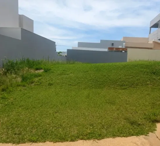 Terreno Condomínio Residencial Recanto das Esmeraldas I - Marília/SP OPORTUNIDADE