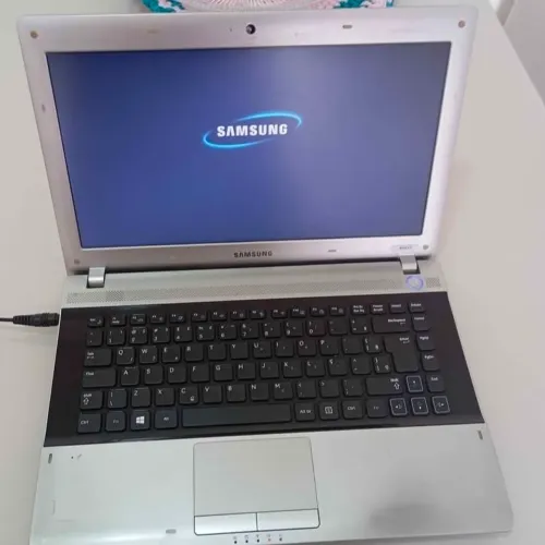 SAMSUNG 6GB HD1000GB CORE I5 2310M NOTEBOOK TOP