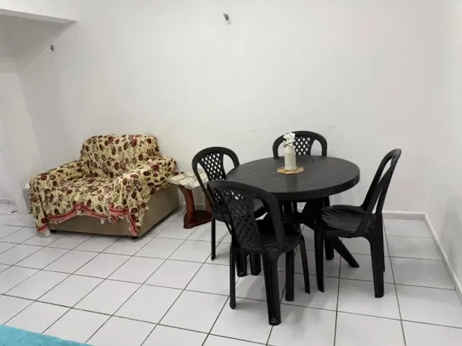 Aluga-se Aconchegante Flat na Praia do Meio