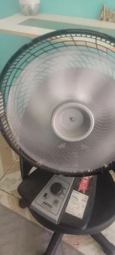 Ventilador pra quem consertar tenho um vídeo dele