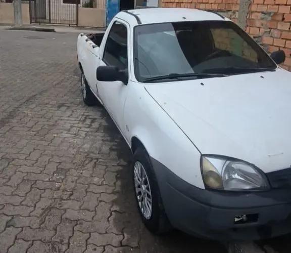 Ford Courier 1.6 L/ 1.6 Flex 2002