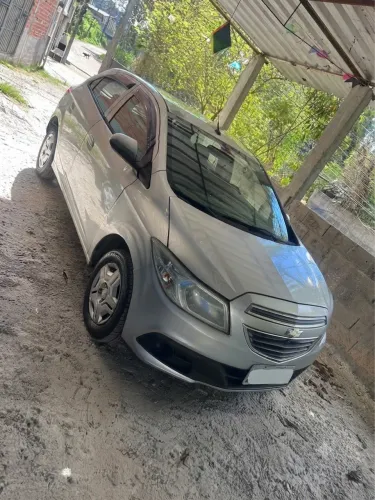 Chevrolet Onix Hatch LT 1.0 8V Flex Power Mec. 4P 2013
