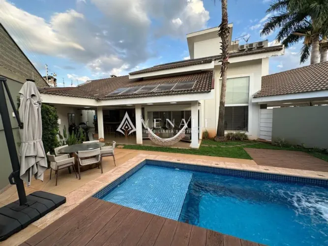 Sobrado à venda em Maringá, Jardim Tóquio, com 4 suítes, com 431.82 m²