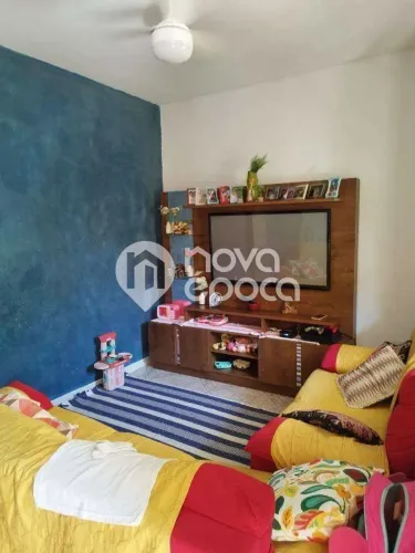 Tanque | Casa 4 quartos, sendo 1 suite
