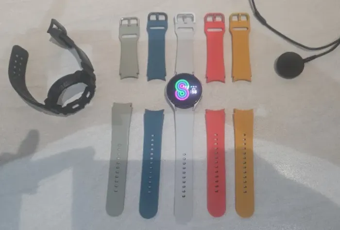 Galaxy watch 4 samsung - 44mm prata bluetooth - perfeito estado