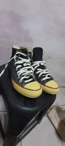 All star/Converse (tamanho 40) (cadarços novos)
