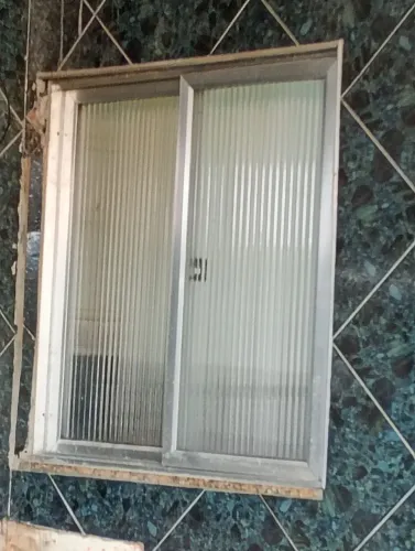 Portas de alumínio é janela