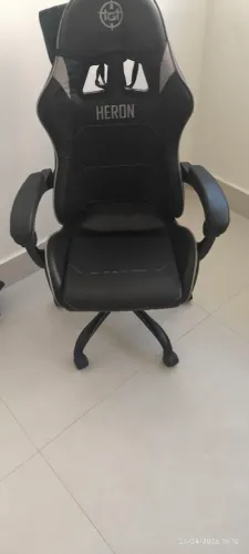 Cadeira gamer Heron 120kg