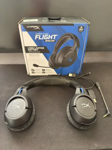 Headset Gamer Sem Fio HyperX Cloud Flight